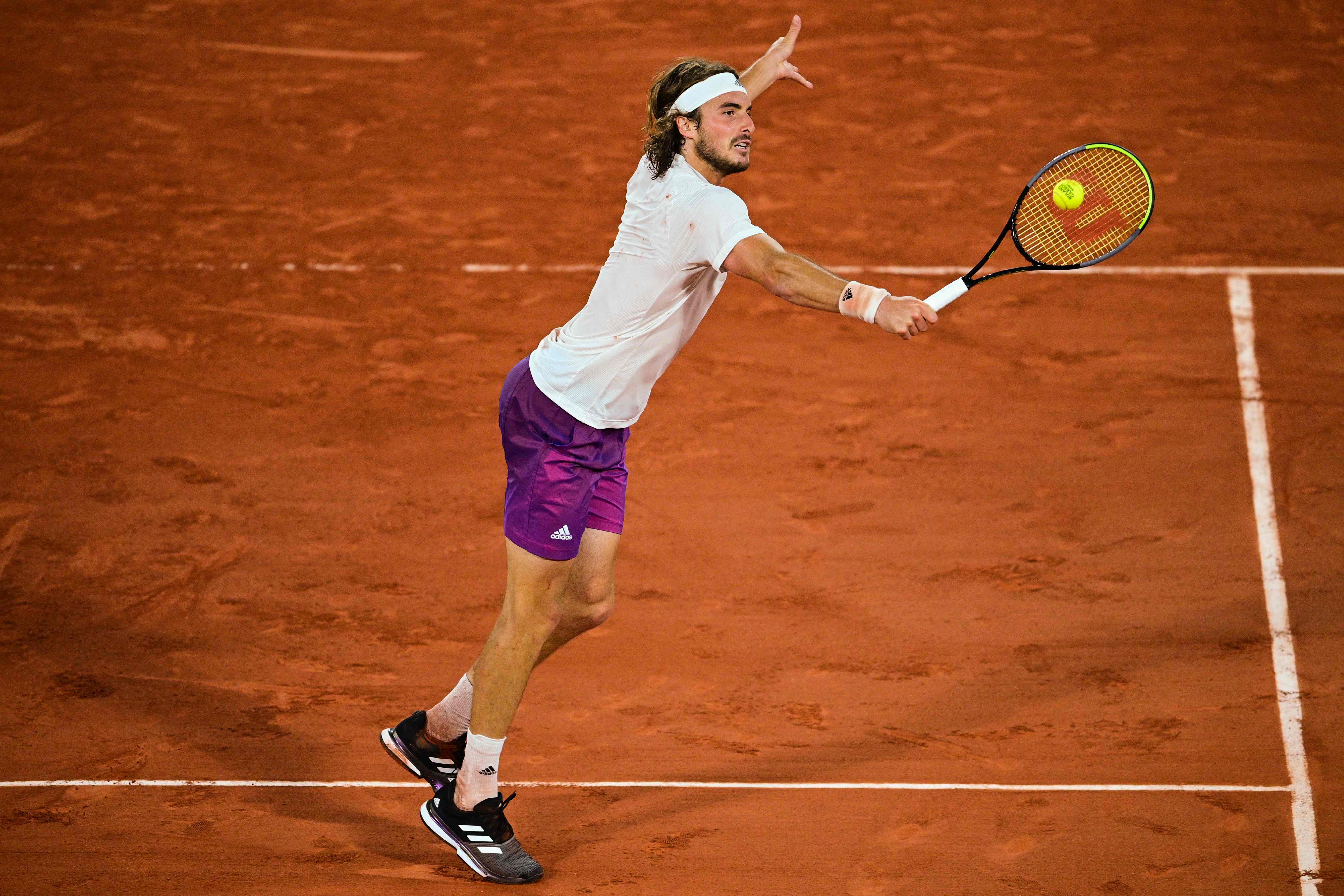 ATP总决赛力克澳网，西西帕斯统治全场