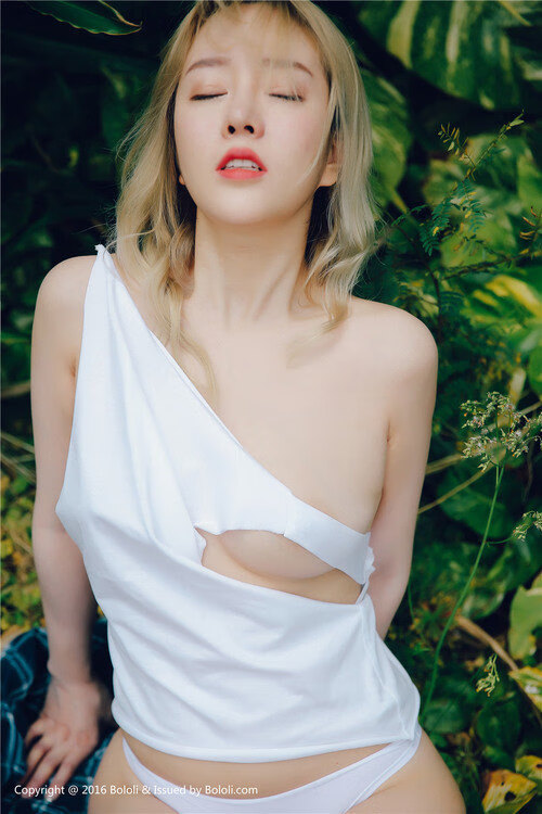 逆境之魂，当中国红照见魔笛的不朽乐章