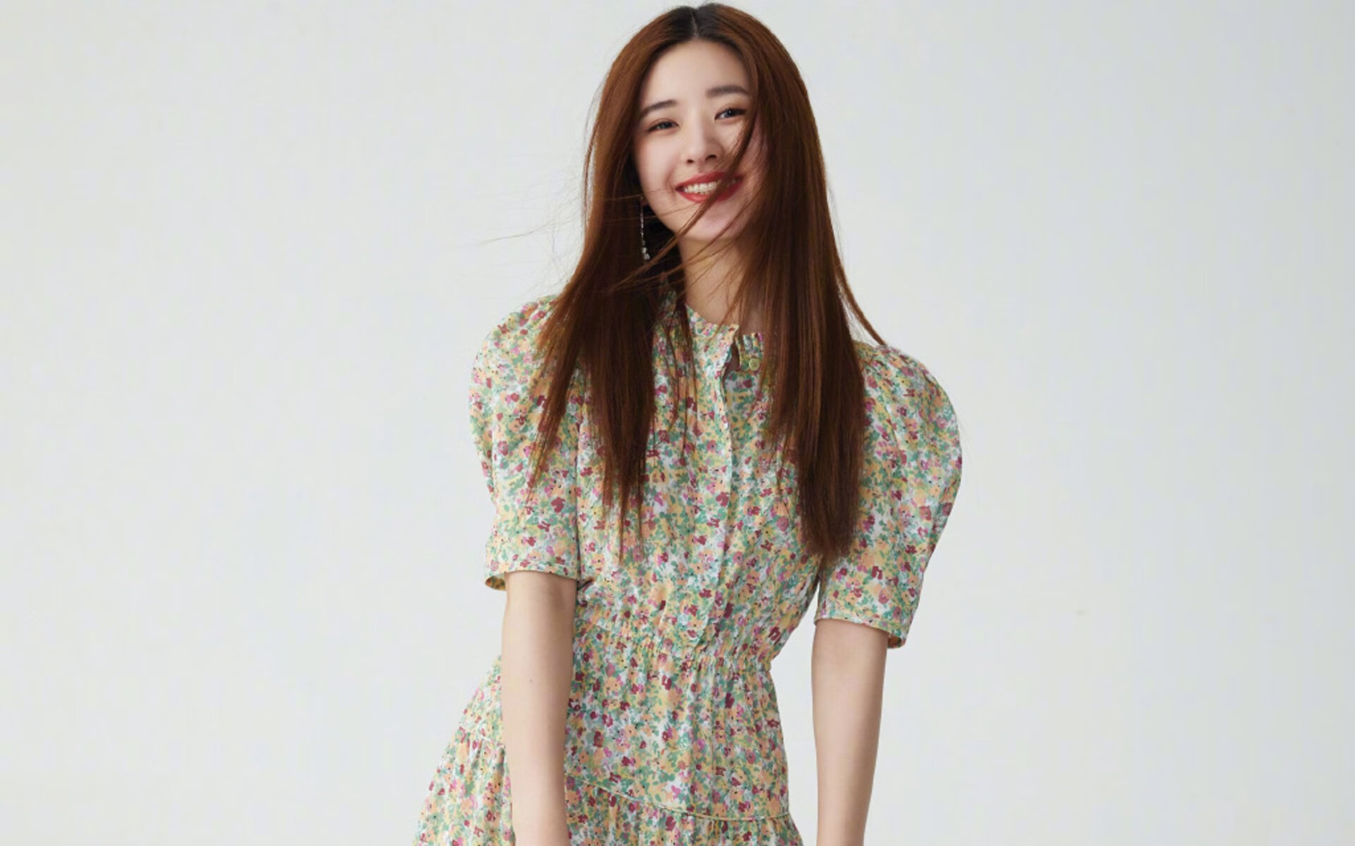 雷霆万钧撕裂休斯顿夜空，米切尔大场面先生本色定鼎乾坤