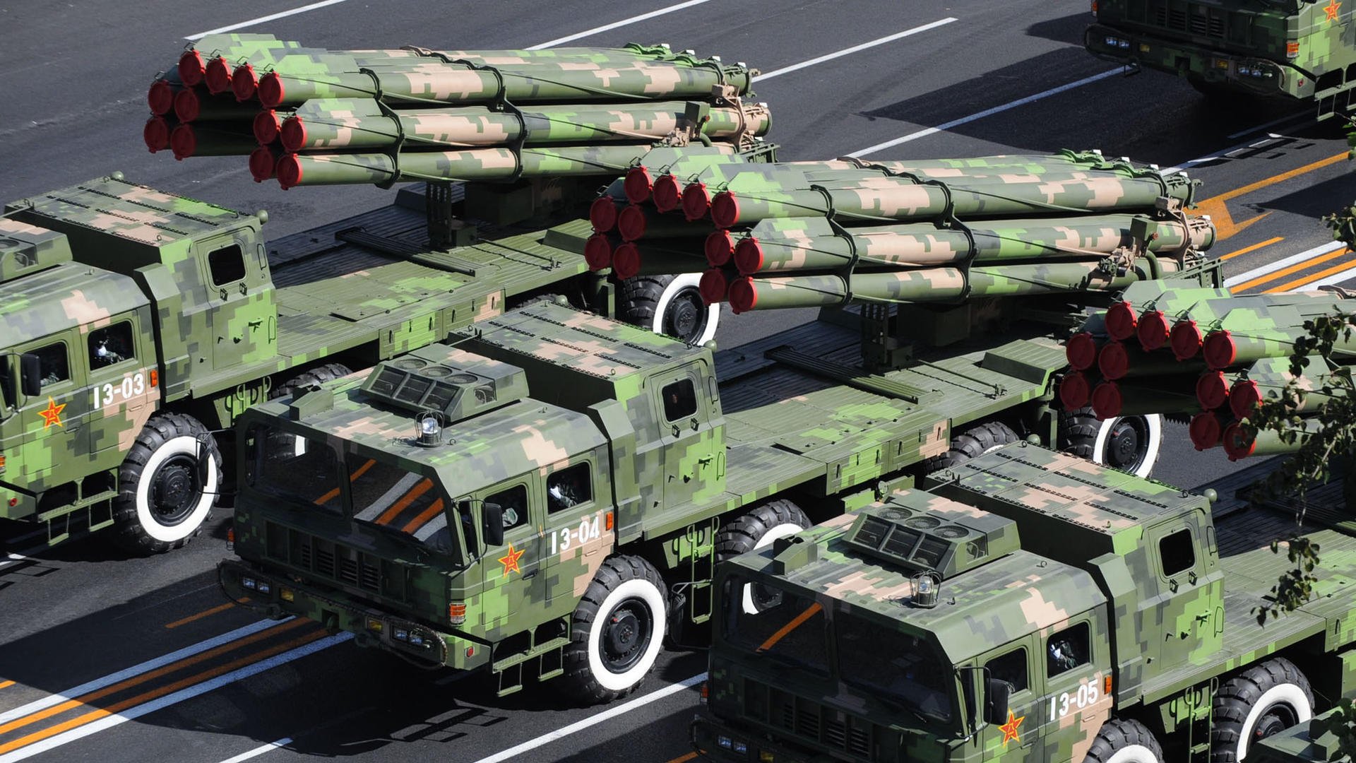 篮球史诗夜，尼克斯压哨绝杀编织纽约传奇，米切尔西决生死战接管书写王者篇章